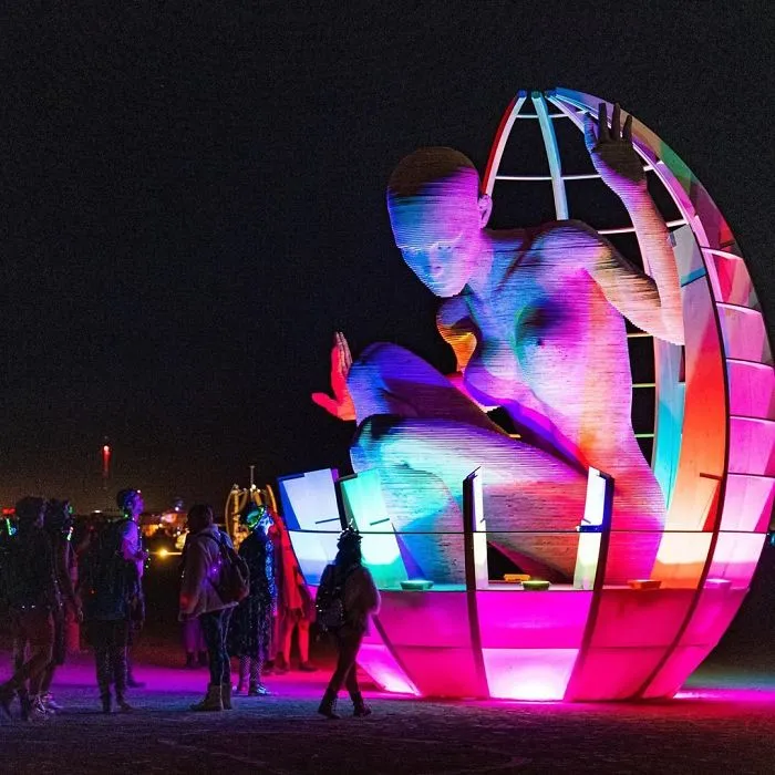 Acaba de terminar el Burning Man de 2019 y estas 30 fotos demuestran que es el festival más loco del mundo