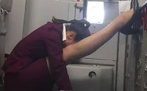 35 People Caught Napping In Funny And Uncomfortable-Looking Ways