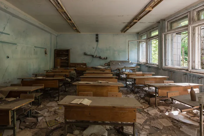 32 Pics Of The Captivating Ruins Of An Abandoned City Which I Took During My Trip To Chernobyl