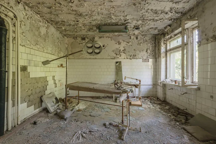 32 Pics Of The Captivating Ruins Of An Abandoned City Which I Took During My Trip To Chernobyl
