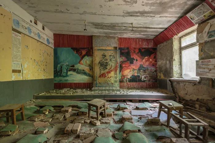 32 Pics Of The Captivating Ruins Of An Abandoned City Which I Took During My Trip To Chernobyl