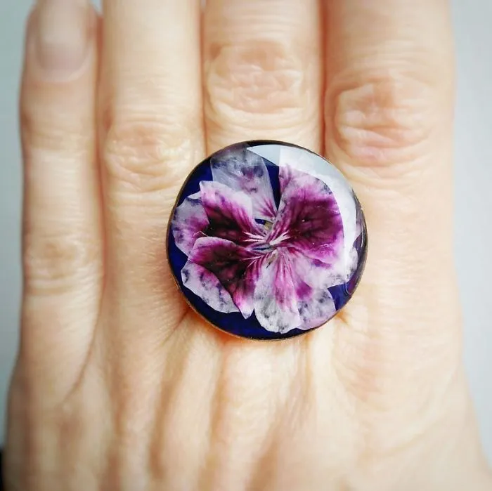 I Handmake Jewelry With Real Flowers And Natural Stones