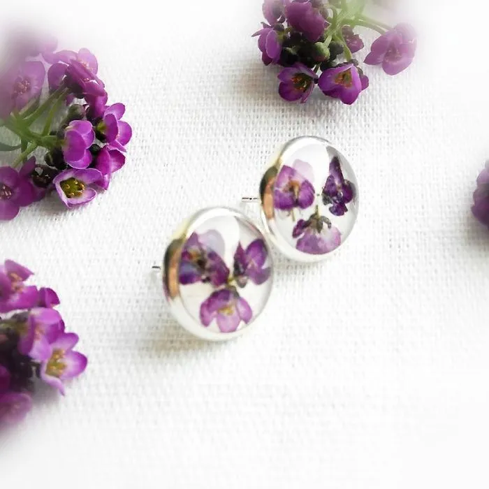 I Handmake Jewelry With Real Flowers And Natural Stones
