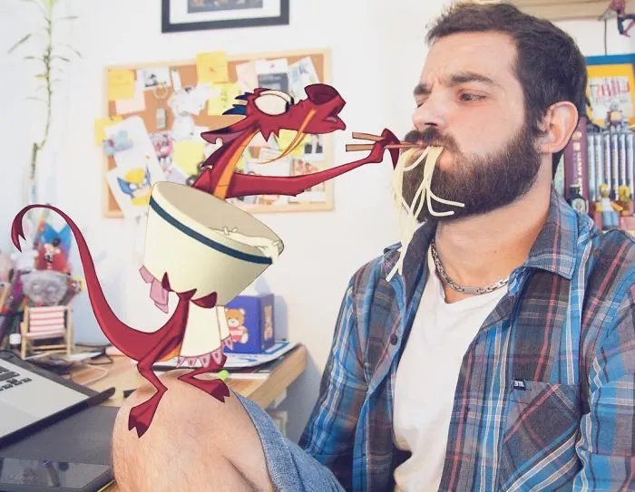 Este hombre se photoshopea pasándolo bien de aventuras con personajes Disney, y el resultado es tan adorable como divertido (30 fotos)