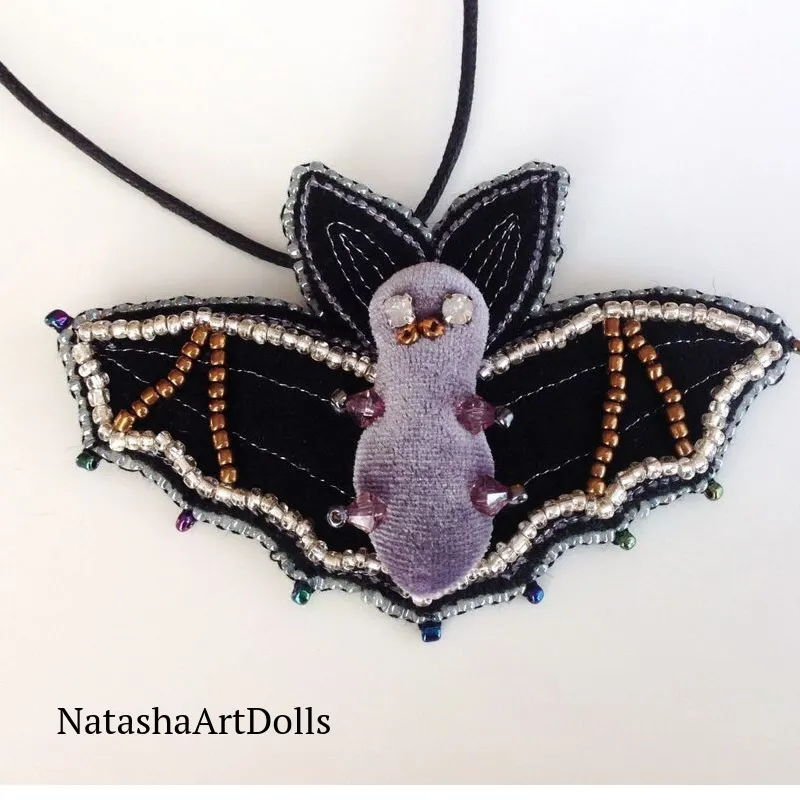 Brooch-Pendant Bat