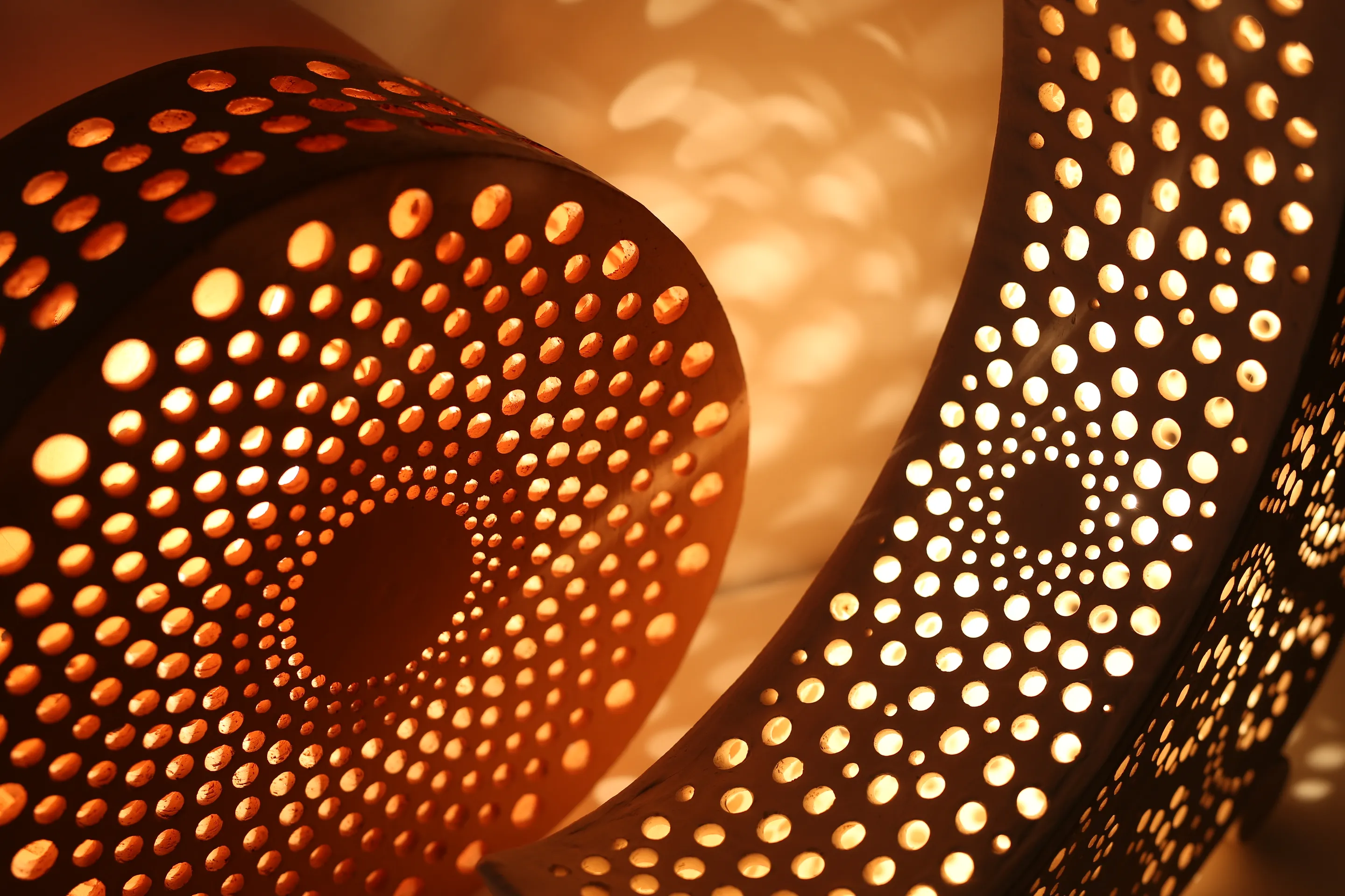 Making Ceramic Light Sculptures Reconnected Me With Nature And Myself