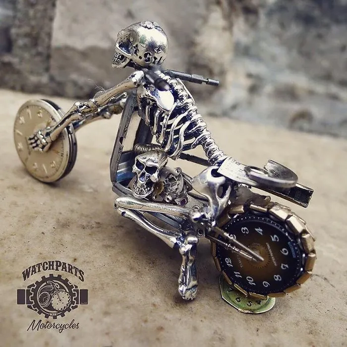 I Seek After Old, Broken Watches And Turn Their Parts Into Steampunk Sculptures (30 Pics)