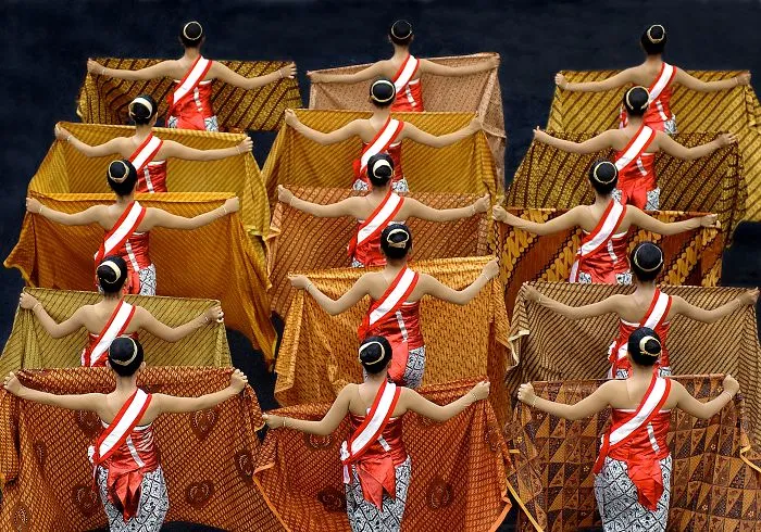 Women Composition