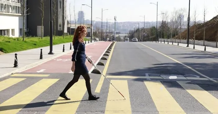 Blind Engineer Invents A 'Smart Cane' That Uses Google Maps To Help Blind People Navigate 