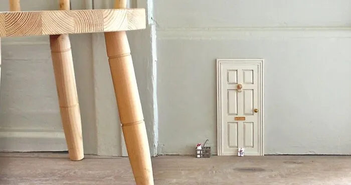 Apparently, Fairy Doors Are A Thing And Here Are The 27 Cutest Examples