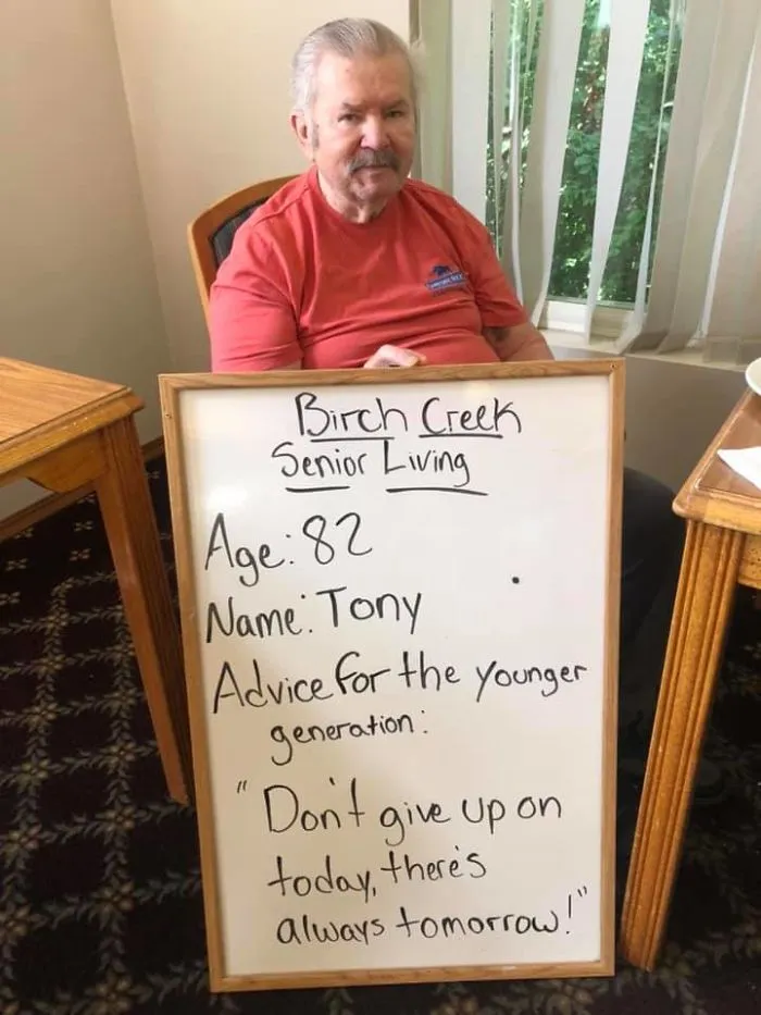 This Senior Community Ask Its Retired Residents To Share Advice For Young People And Here's 20 Best Of Them