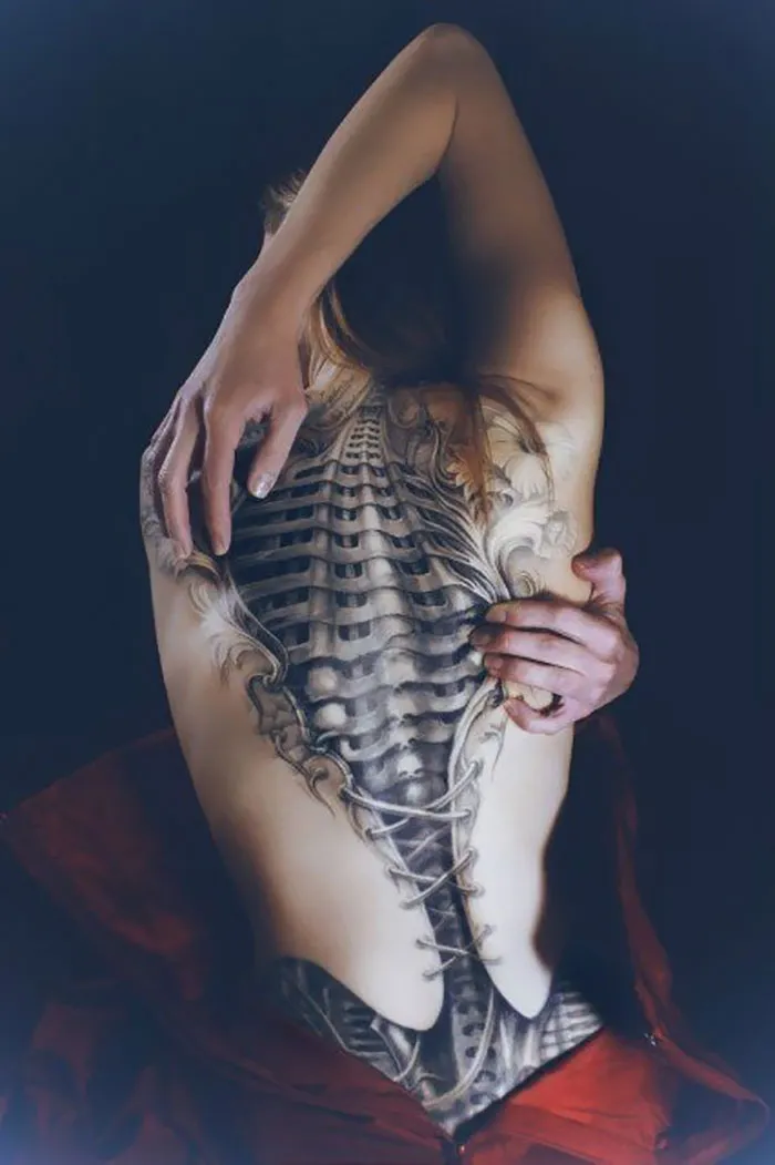 Amazing 3D Back Tattoo