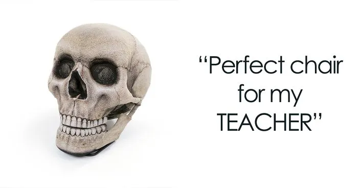 This Giant Skull Chair Is Both Comfy And Spooky At The Same Time