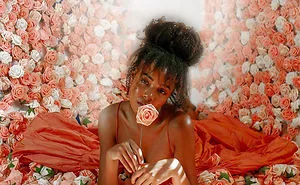 Instagram Model Crafts Incredibly Detailed Photo Shoot Sets That She Later Uses To Take Self-Portraits (30 Pics)