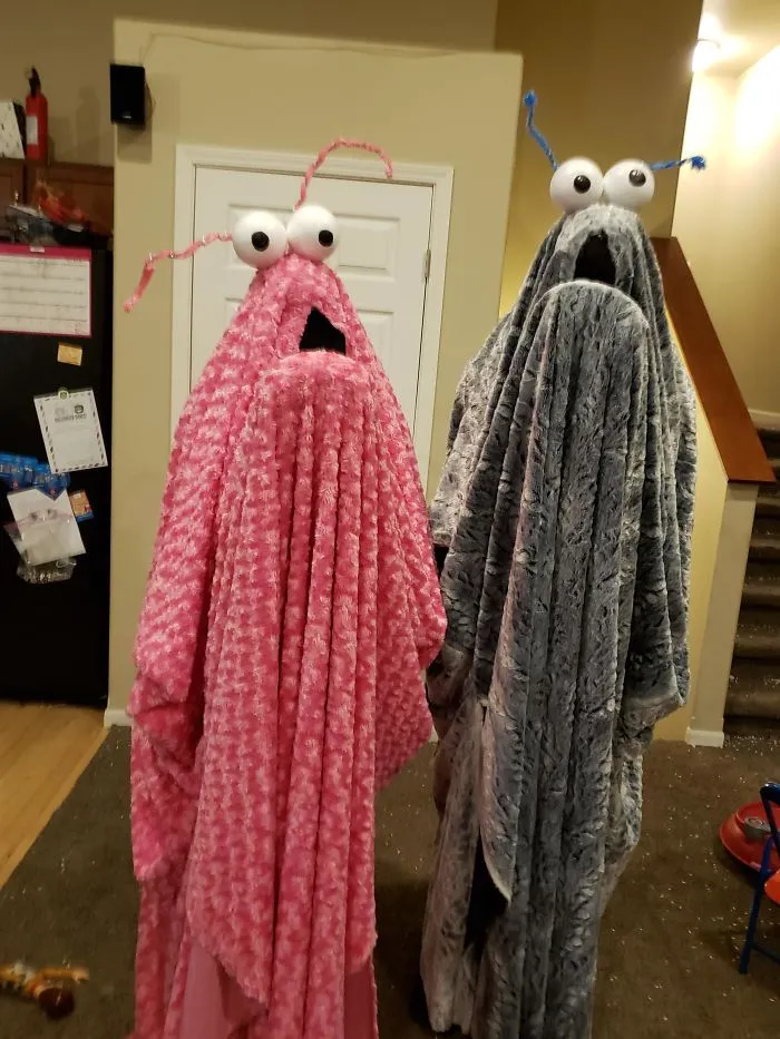 Yip Yip Yip, Uh-Huh, Uh-Huh