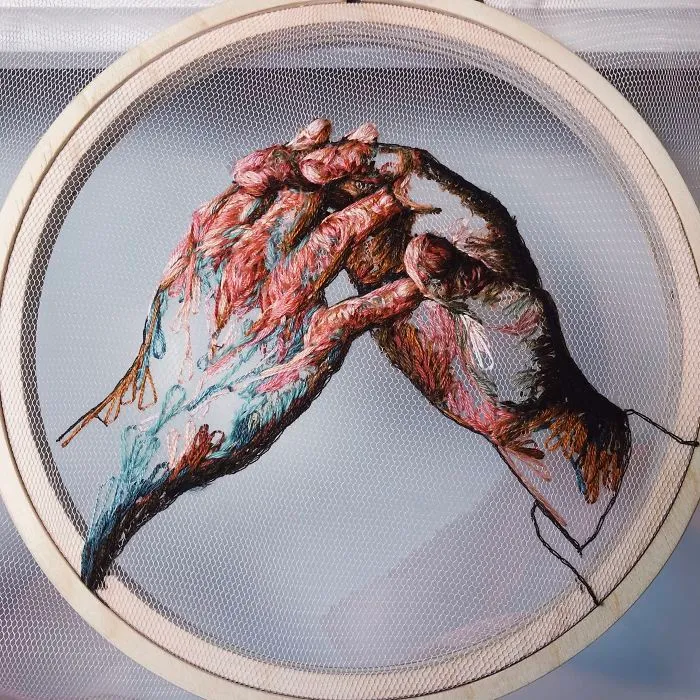 I Stitch Colorful Threads Into Tulle To Create a 3D-Effect On My Artwork (30 Pics)