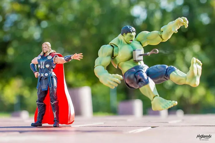 Japanese Photographer Brings Action Figures To Life In Impressive Shots (40 Pics)