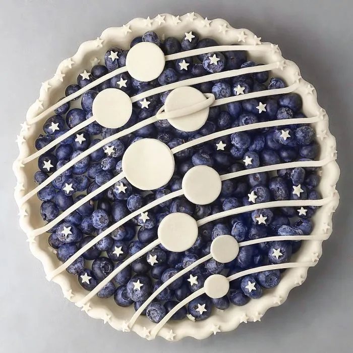 This 18-Year-Old Vegan Keeps Making His Followers' Mouths Water With His Stunning Food Pics