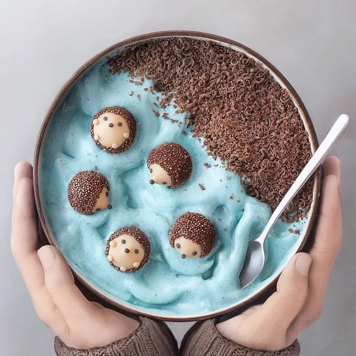 This 18-Year-Old Vegan Keeps Making His Followers' Mouths Water With His Stunning Food Pics