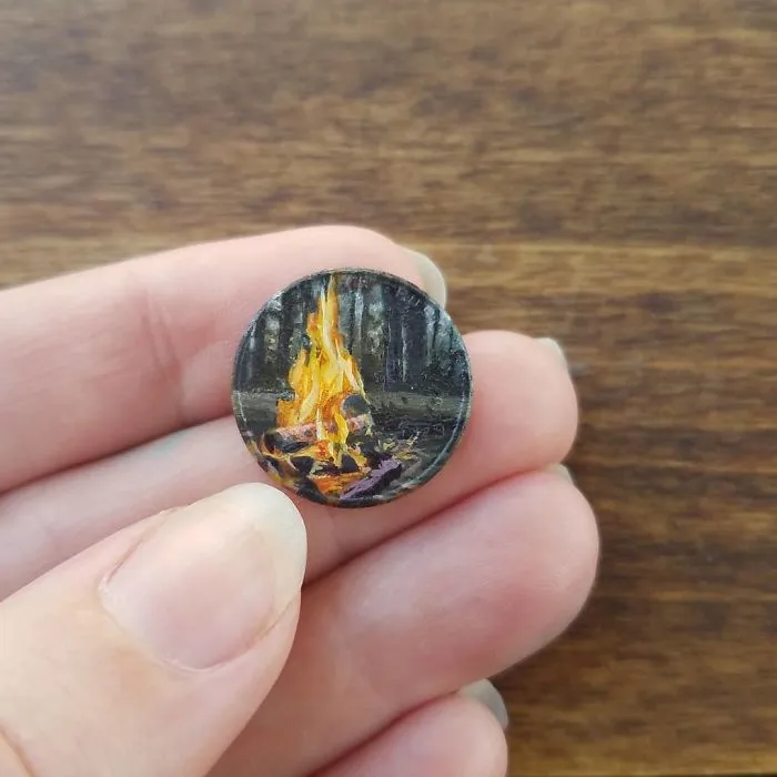 Creo diminutas pinturas al óleo sobre monedas, aquí están 30 de mis obras