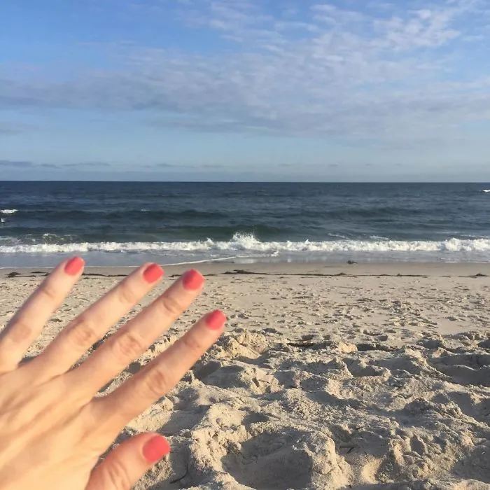 If You're Tired Of All The Engagement Pics On Social Media, The Instagram Account 'Not Engaged' Is What You Need