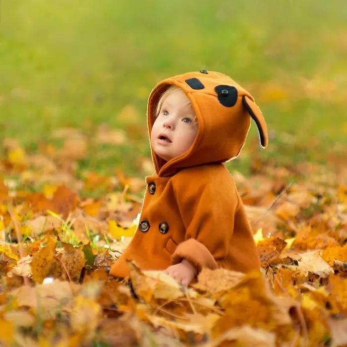 30 Fotos que tomé de mi hija adoptiva con mis disfraces hechos a mano