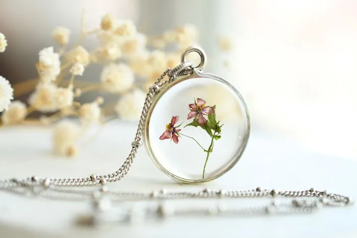 I Create Resin Jewelry With Flowers And Other Pieces Of Nature (50 Pics)