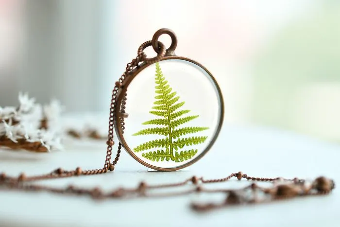 I Create Resin Jewelry With Flowers And Other Pieces Of Nature (50 Pics)