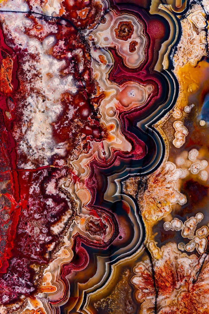 I Showcase The Natural Flaws And Purities Of Minerals At A Detail Never Captured Before (27 Pics)