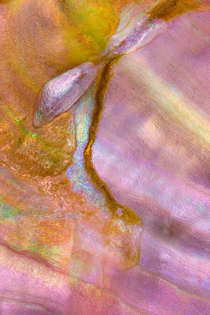 I Showcase The Natural Flaws And Purities Of Minerals At A Detail Never Captured Before (27 Pics)