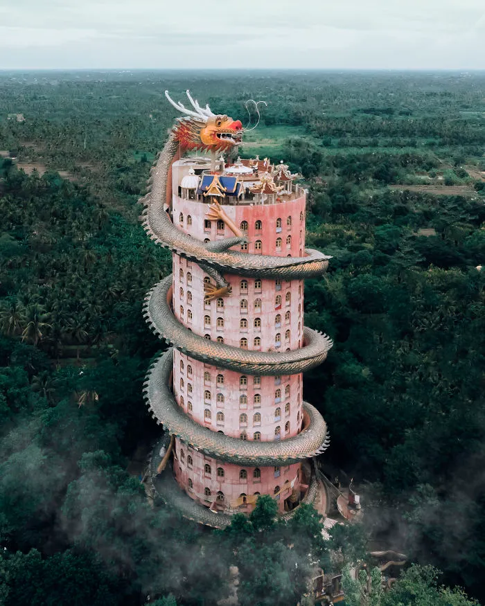 Dragon Temple, Thailand