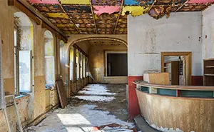 79 Pictures Of Abandoned And Forgotten Ballrooms I Found In Germany