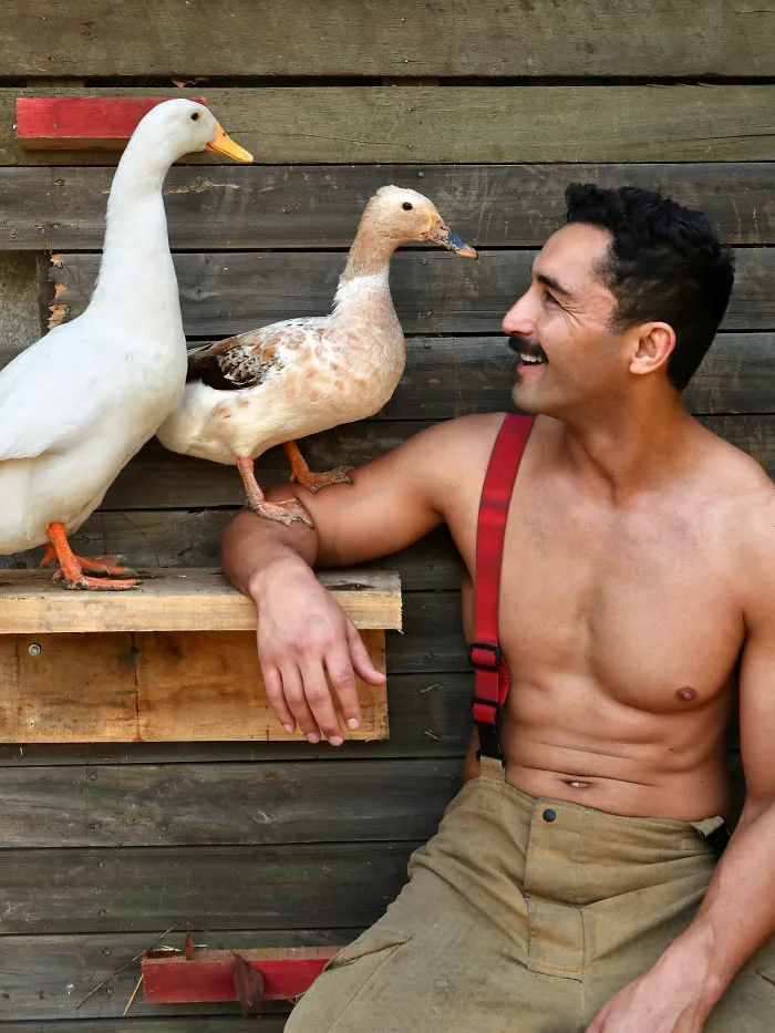Australian Firefighters Pose With Animals For 2020 Charity Calendar, And The Photos Are So Hot They May Start Fires