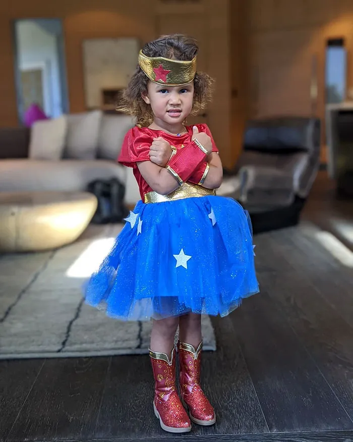 Chrissy Teigen And John Legend's Daughter Luna Dressed Up As Wonder Woman