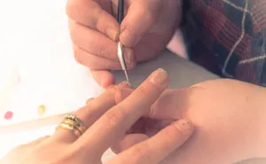 Woman Surprised To See Her Manicurist Shopping After She Said She's Fully Booked, Confronts Her And Gets Roasted