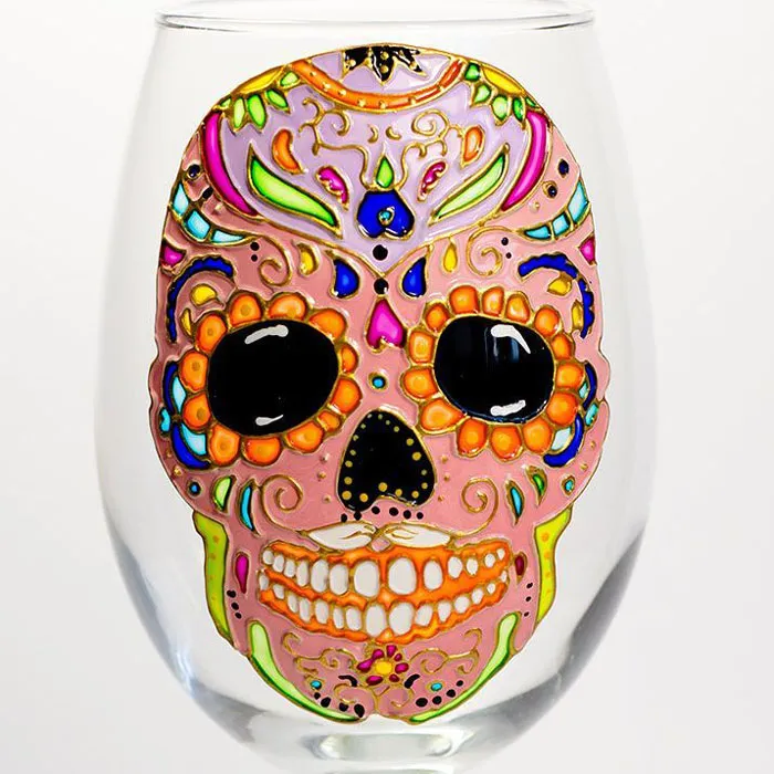 This Ukrainian Artist Handpaints Glassware And Here Are The 30 Most Intricate Designs