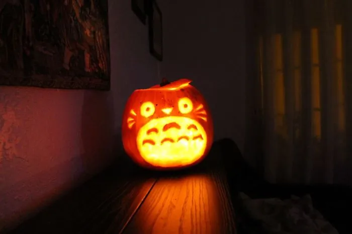 45 Studio Ghibli-Inspired Halloween Pumpkins That People Carved To Pay Tribute To Their Favorite Characters