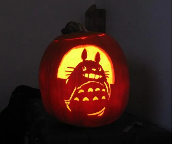45 Studio Ghibli-Inspired Halloween Pumpkins That People Carved To Pay Tribute To Their Favorite Characters