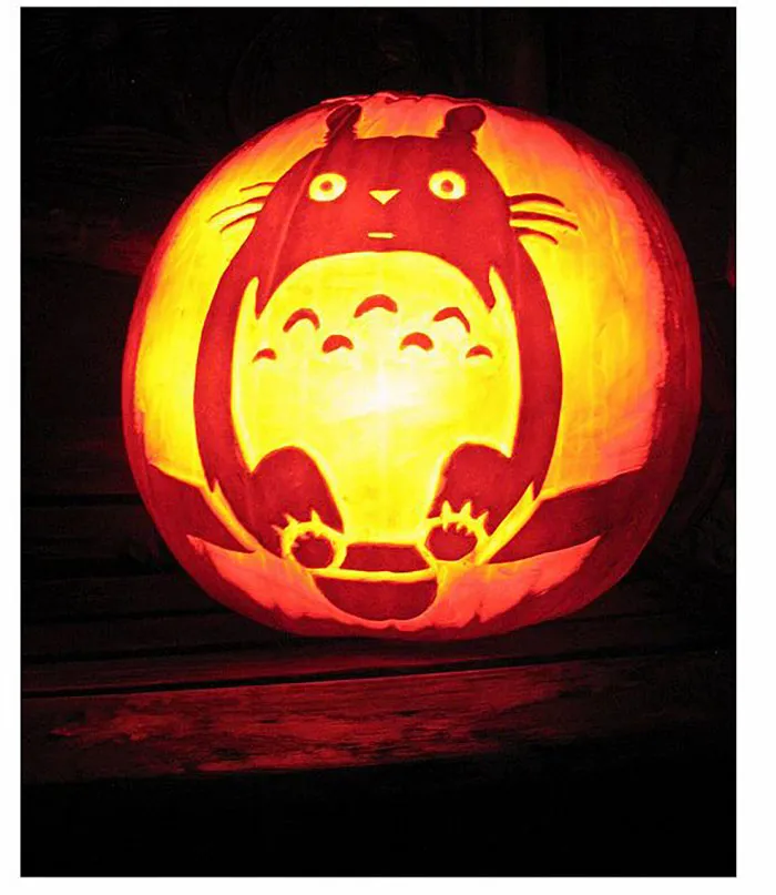 45 Studio Ghibli-Inspired Halloween Pumpkins That People Carved To Pay Tribute To Their Favorite Characters