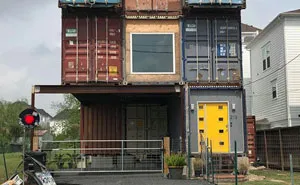 Man Uses 11 Shipping Containers To Build His 2,500 Square Foot Dream House, And The Inside Looks Amazing