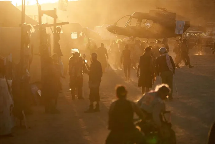 30 Apocalyptic Pics From The 'Wasteland Weekend' Where Costumes Are Mandatory