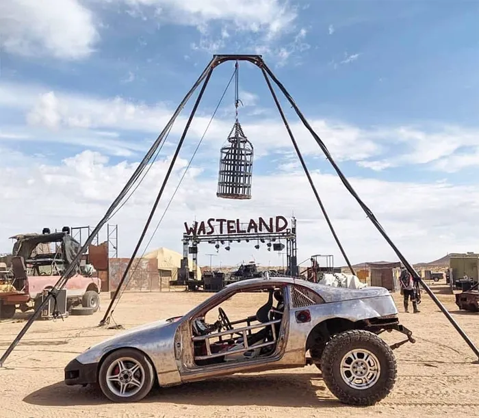 30 Apocalyptic Pics From The 'Wasteland Weekend' Where Costumes Are Mandatory