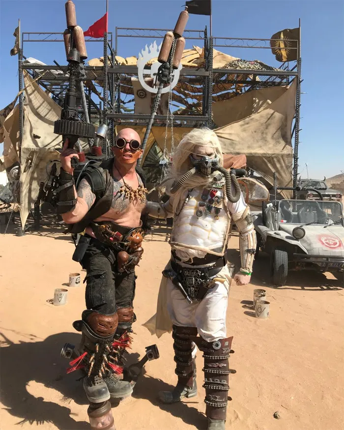 30 Apocalyptic Pics From The 'Wasteland Weekend' Where Costumes Are Mandatory
