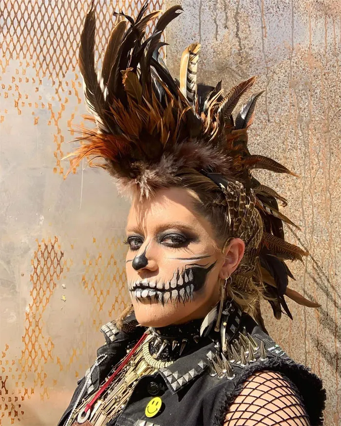 30 Apocalyptic Pics From The 'Wasteland Weekend' Where Costumes Are Mandatory