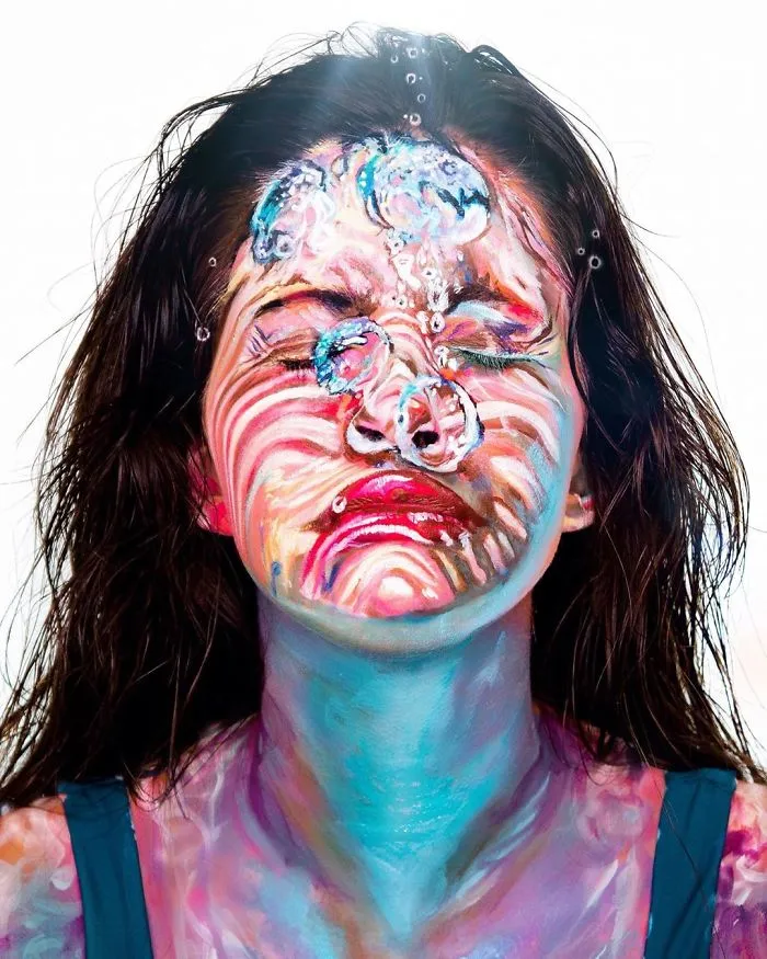 16 Y.O. And 18 Y.O. Sisters Are Taking Makeup To The Next Level And Here Are Their 30 Mind-Blowing Transformations