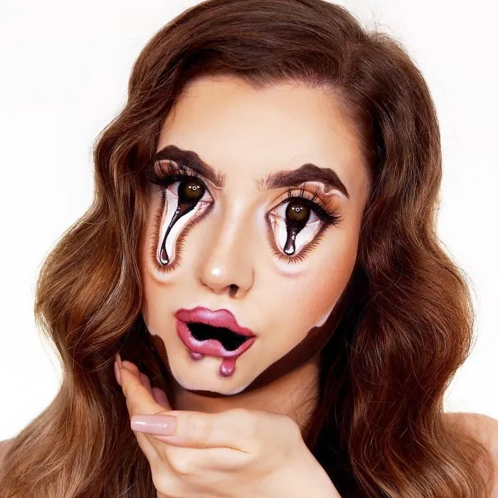 16 Y.O. And 18 Y.O. Sisters Are Taking Makeup To The Next Level And Here Are Their 30 Mind-Blowing Transformations