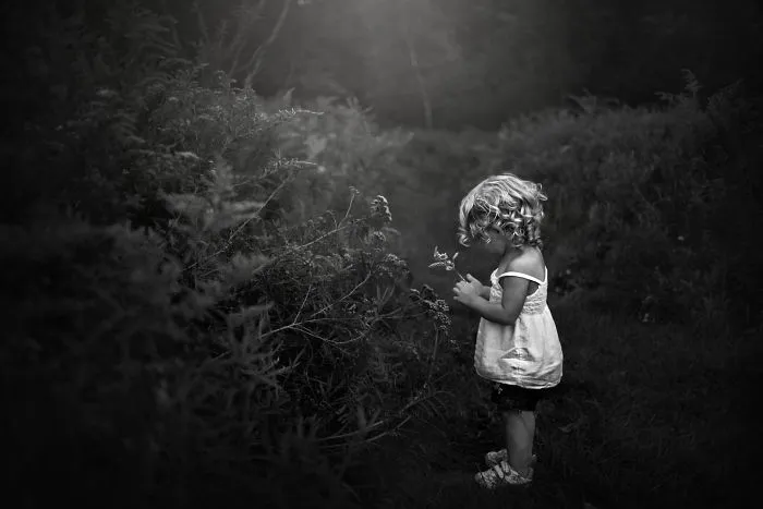 I Spent 4 Years Documenting My Kids Enjoying Their Childhood Without Technology, Here Are 30 Of My Favorite Photos