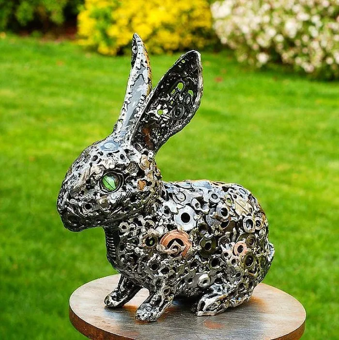 Self-Taught American Artist Turns Reclaimed Materials Into Breathtaking Sculptures (30 Pics)