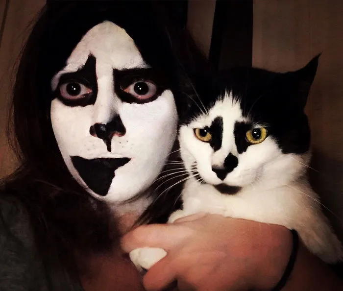 Me he disfrazado de mi gato Murnau