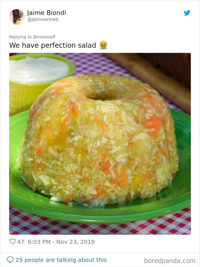 People Share 30 Weird Thanksgiving Recipes That Their Families Refuse To Abandon